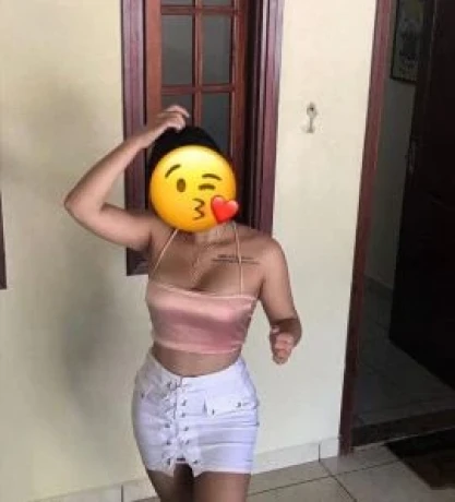 Larissa Prata — 3 / 8