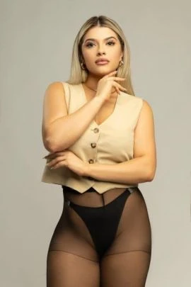 Melissa — 2 / 9