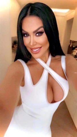 Ellen — 5 / 9