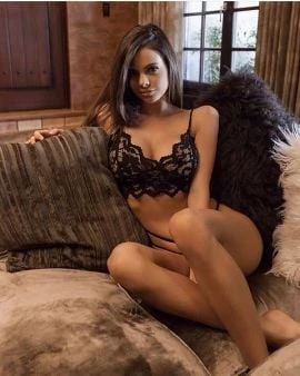 Leyla — 4 / 7