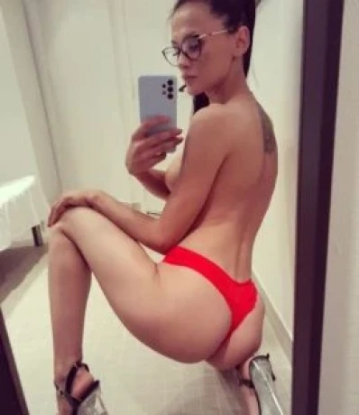 Laura Lady — 4 / 9