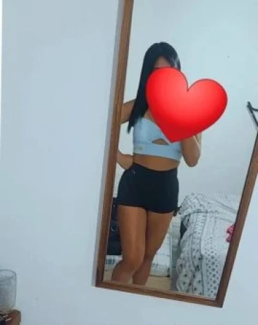 Larissa Gonçalves — 4 / 5