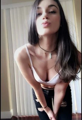 Carla — 8 / 9