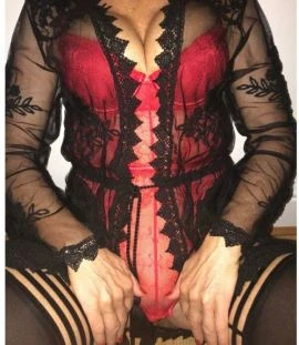 Female Escort — 2 / 9