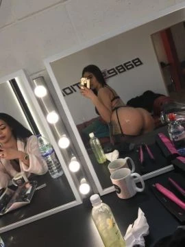 Natasha — 3 / 4