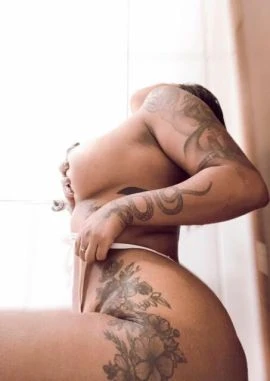 Sara Miller — 2 / 5