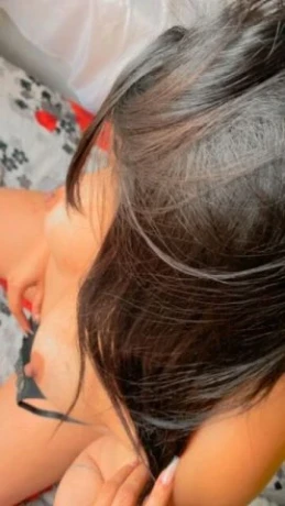 Milena Ferraz — 1 / 4