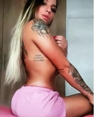 Bruna Reis — 4 / 9
