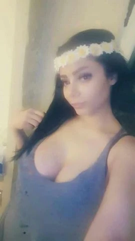 Sara Arab Girl — 6 / 9