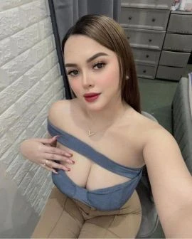 Nana, Escort, Riyadh