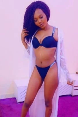 Lucia, Escort, Riyadh