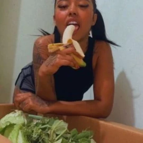 Millena Farias — 3 / 5