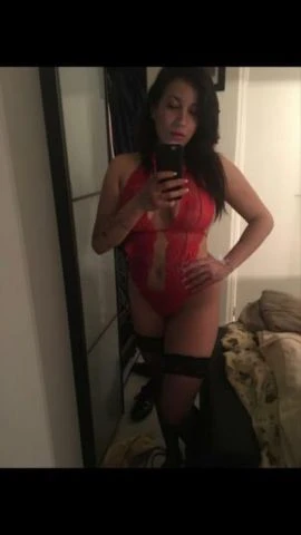 SexyLatinax — 3 / 5