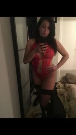 SexyLatinax — 3 / 5