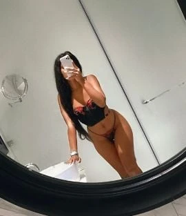 molly — 5 / 7