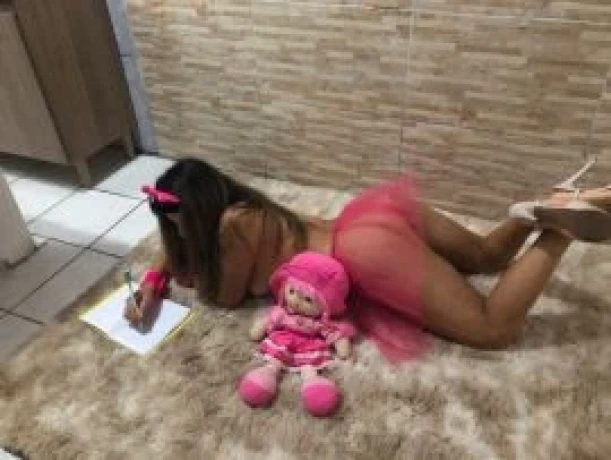 Nicole Ferraz — 8 / 9