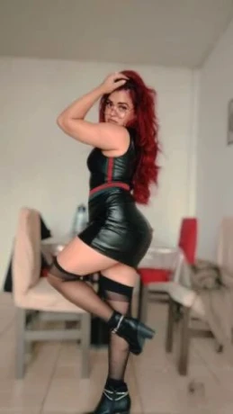 Bella Scarlet — 7 / 9