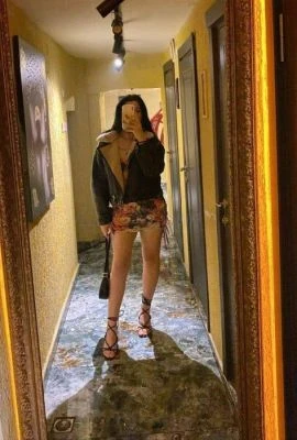 Derya, Escort, Istanbul