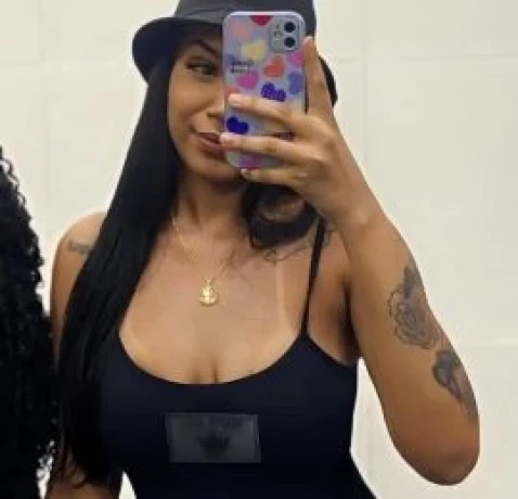 Amanda Freitas — 3 / 5