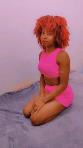 Amina Bea — 2 / 4