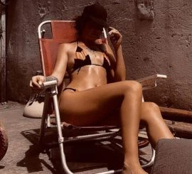 Dora Mendes — 2 / 5