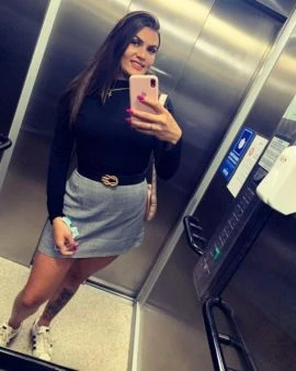 Melissa Barros — 6 / 9