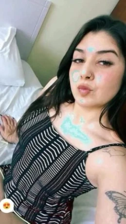 Carol Monteiro — 3 / 4