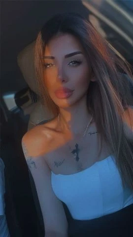 Darina — 4 / 7