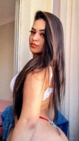 Milena Prado — 3 / 4