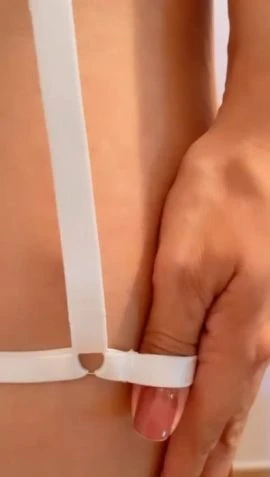 Emma — 4 / 5