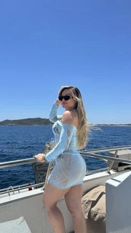 Karen — 8 / 9