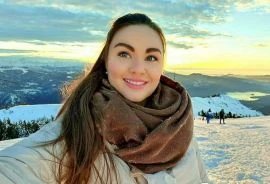 Madalina — 2 / 9