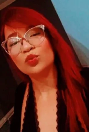 Alicia Ambani — 4 / 5