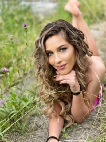 Rossalinda — 8 / 9