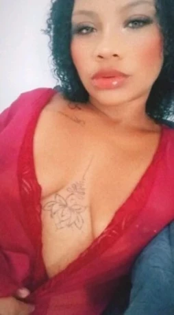 Beatriz Ferreira — 3 / 4