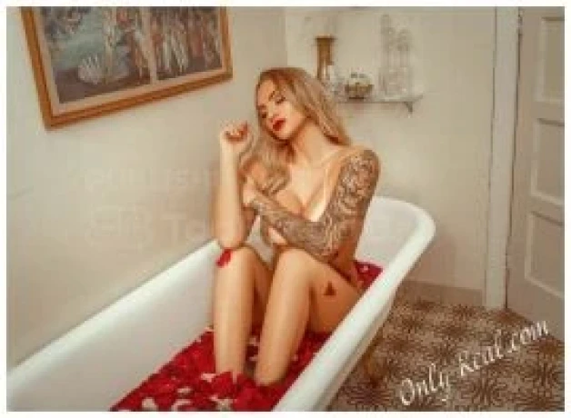 Hot Brazilian Jessic — 6 / 9