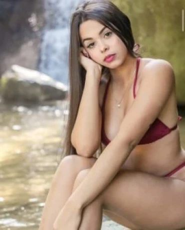 Melissa Torres — 2 / 5