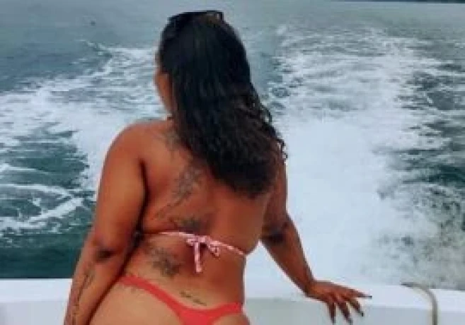 Liz Soares — 8 / 9