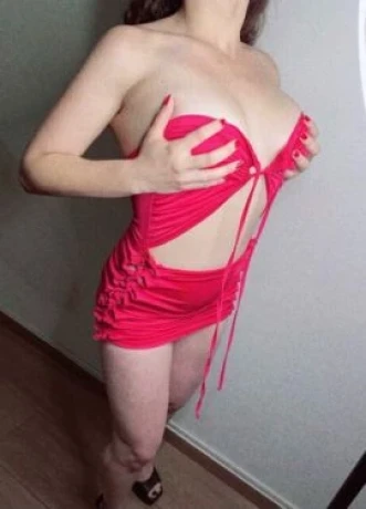 Paloma Pisseti — 3 / 4