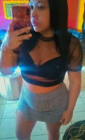 Emily Nunes — 7 / 9