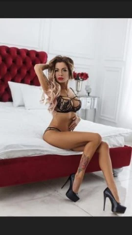 Veronika — 7 / 9