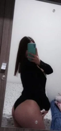 Luna Eliza — 4 / 5