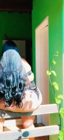 Nicole Lima — 3 / 5