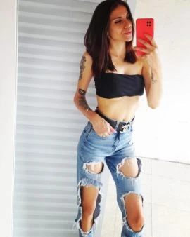 Hillary D’Ávila — 3 / 5