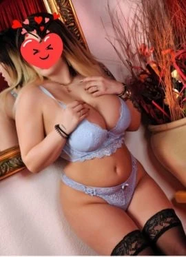 Simona big boobs, Escort, Prague