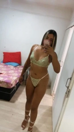 Bruna Pires — 4 / 5