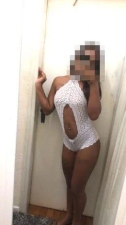 Nara Ferrari — 7 / 8