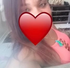 Viviane Araújo — 3 / 5