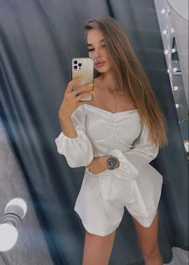 Yana — 2 / 5