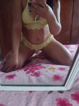 Lara Nunes — 3 / 5